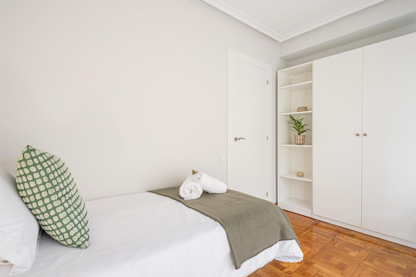 Apartamento Tres Mares 기욘 외부 사진