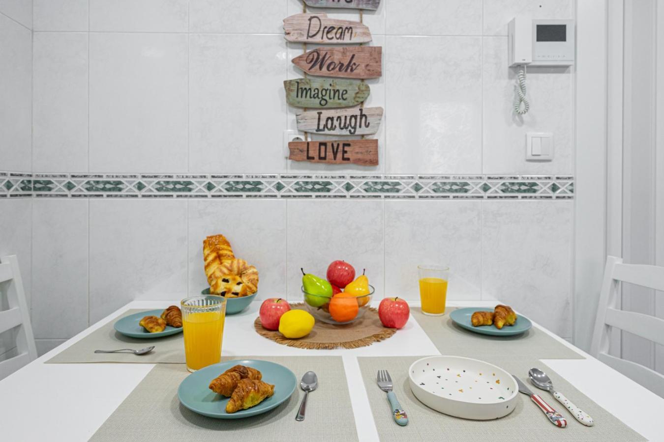 Apartamento Tres Mares 기욘 외부 사진