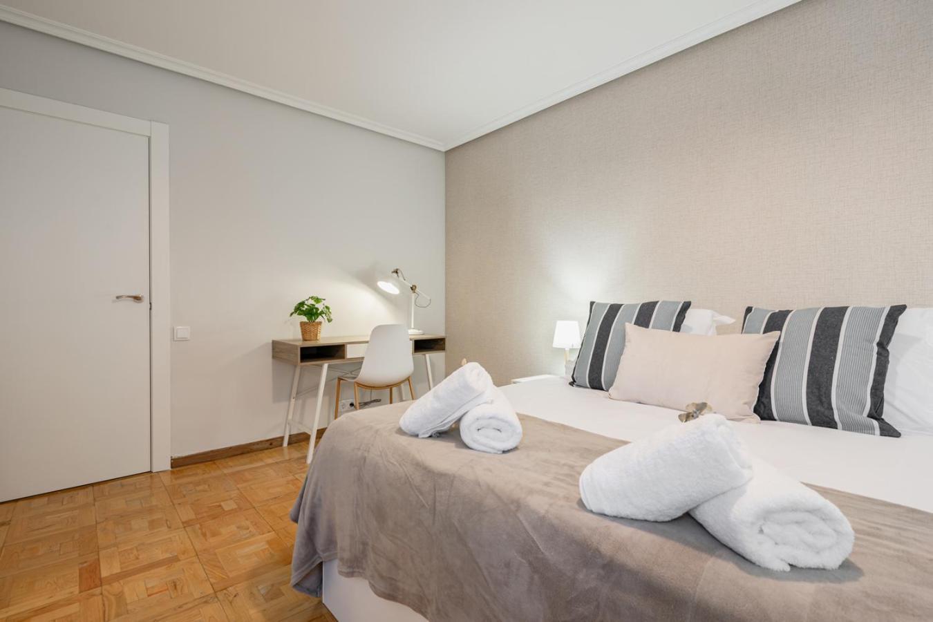 Apartamento Tres Mares 기욘 외부 사진